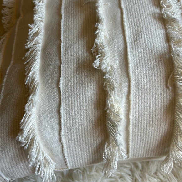 Cream‎  ivory large square eyelash fringe textured accent pillow - Picture 2 of 3